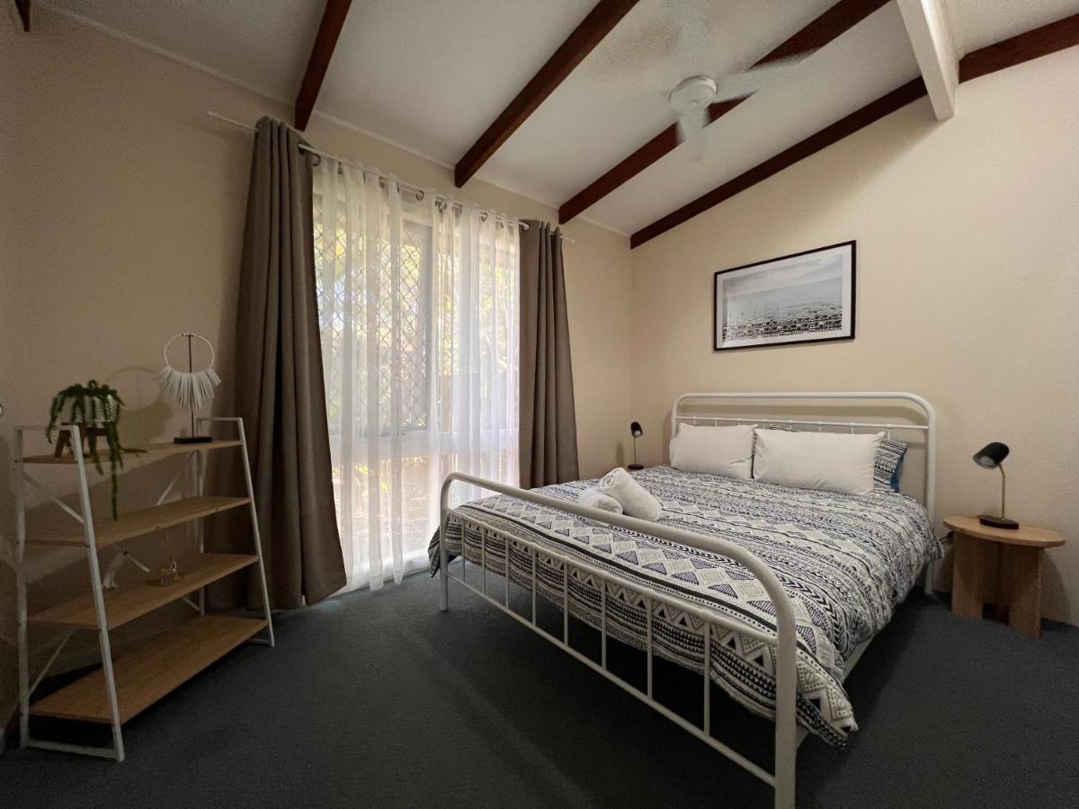 Colonial Village Resort Hervey Bay Exterior foto