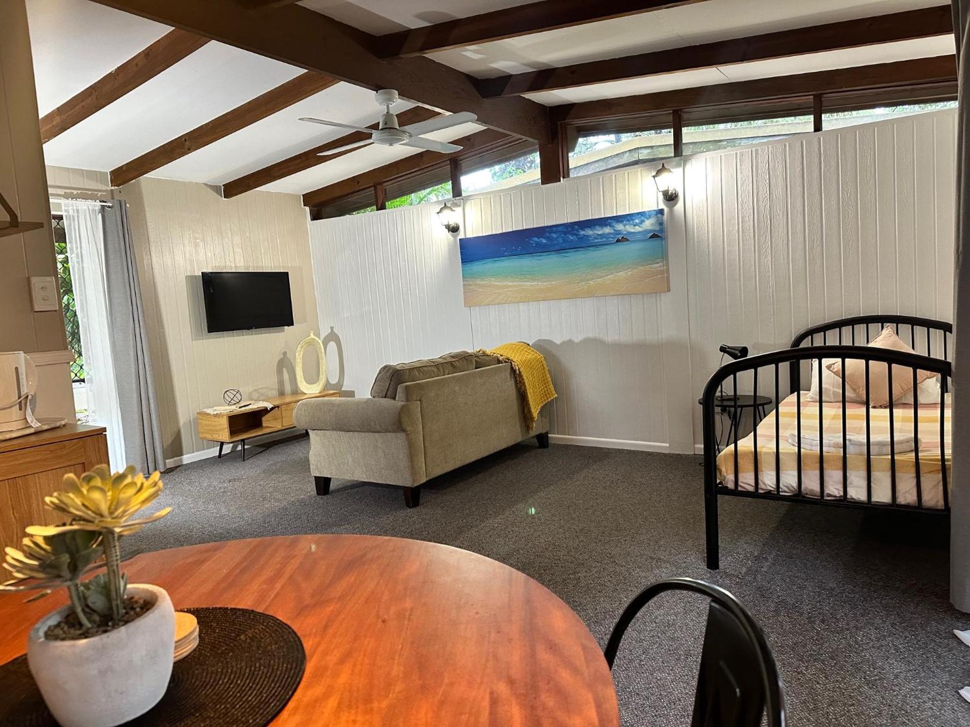 Colonial Village Resort Hervey Bay Exterior foto